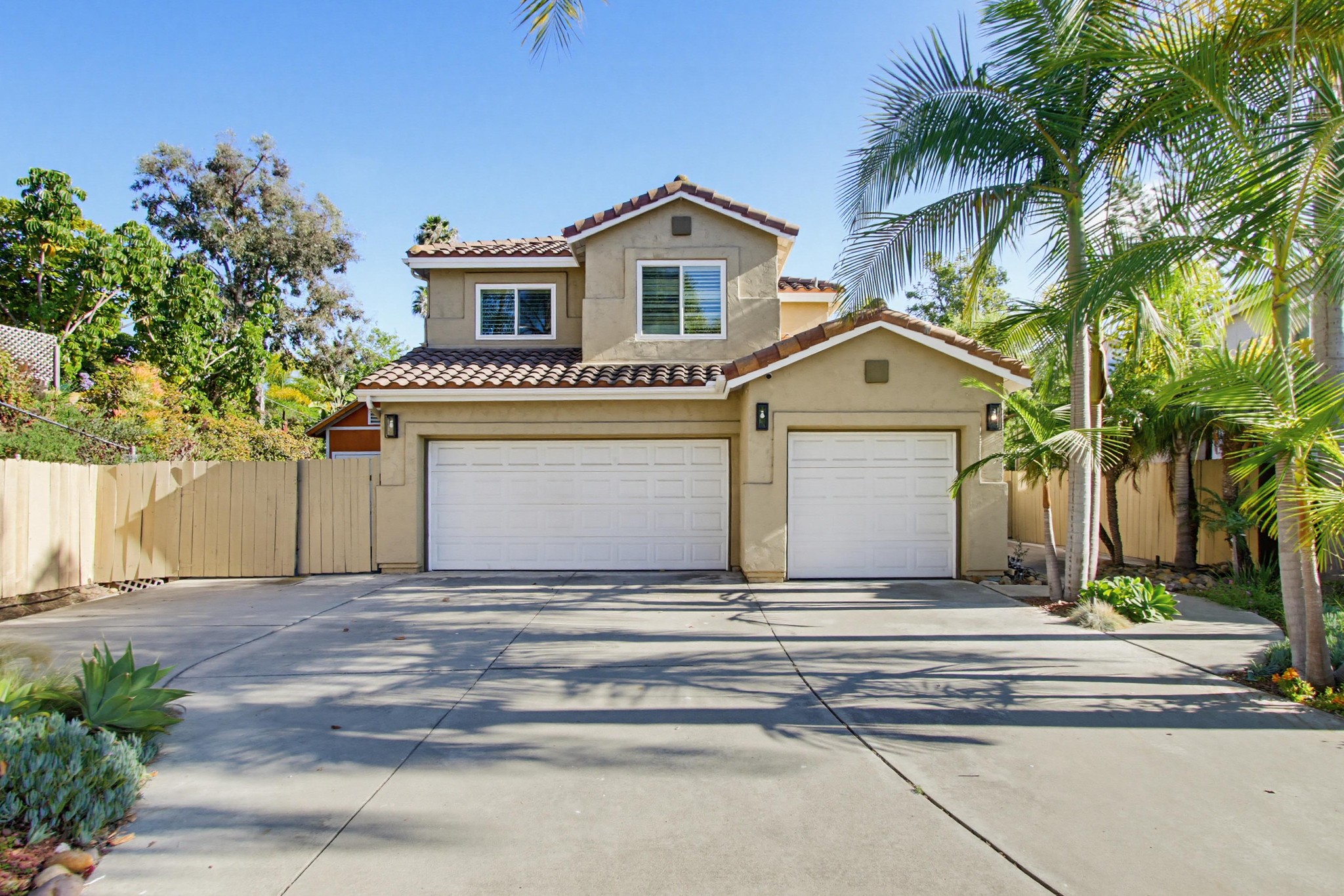 Virtual tour photo 1 of 66 for 8995 Hampe Ct