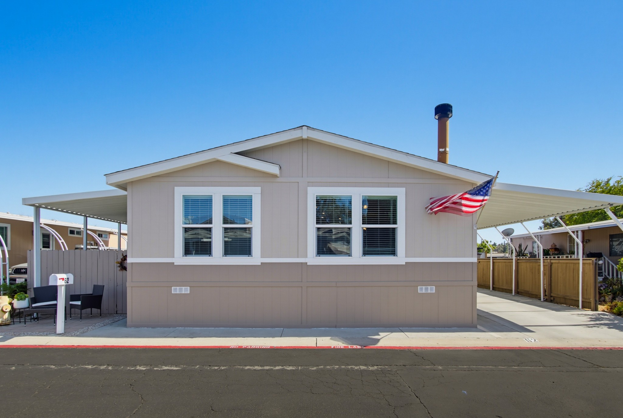 Virtual tour photo 3 of 50 for 900 Howard Ave Spc 62