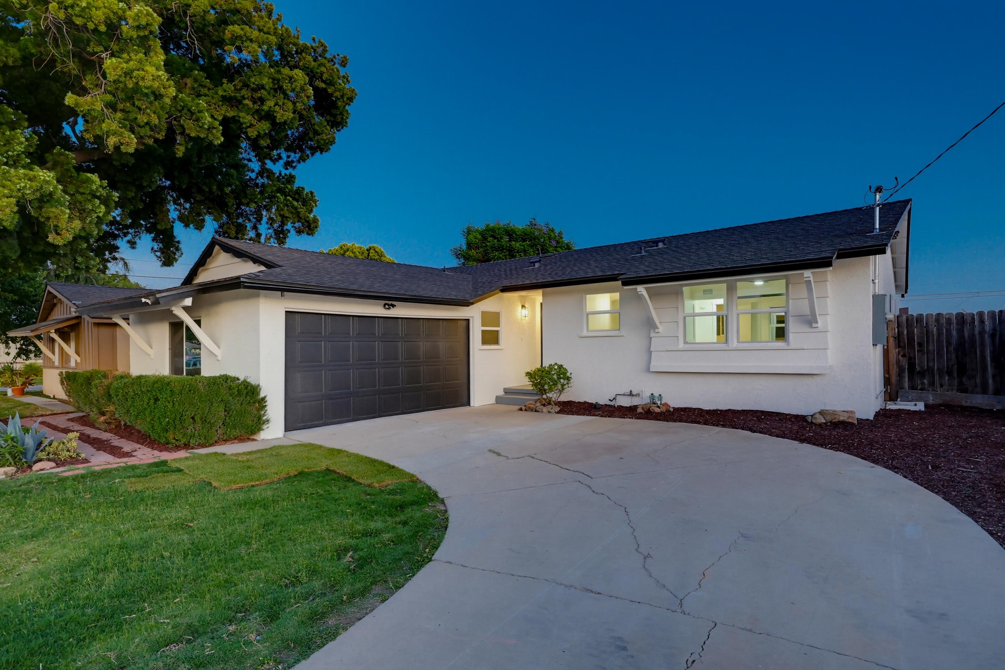 Virtual tour photo 6 of 59 for 9017 Orville St