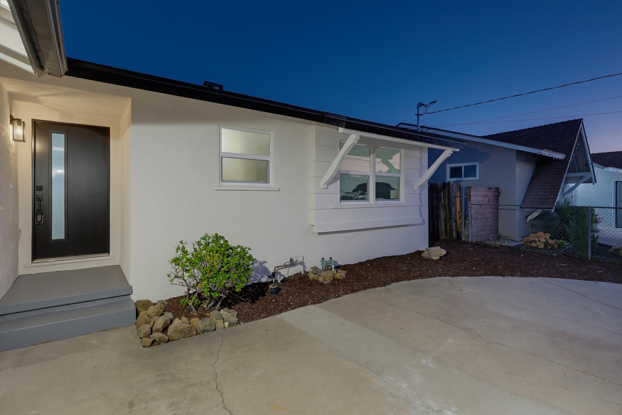 Virtual tour photo 7 of 59 for 9017 Orville St