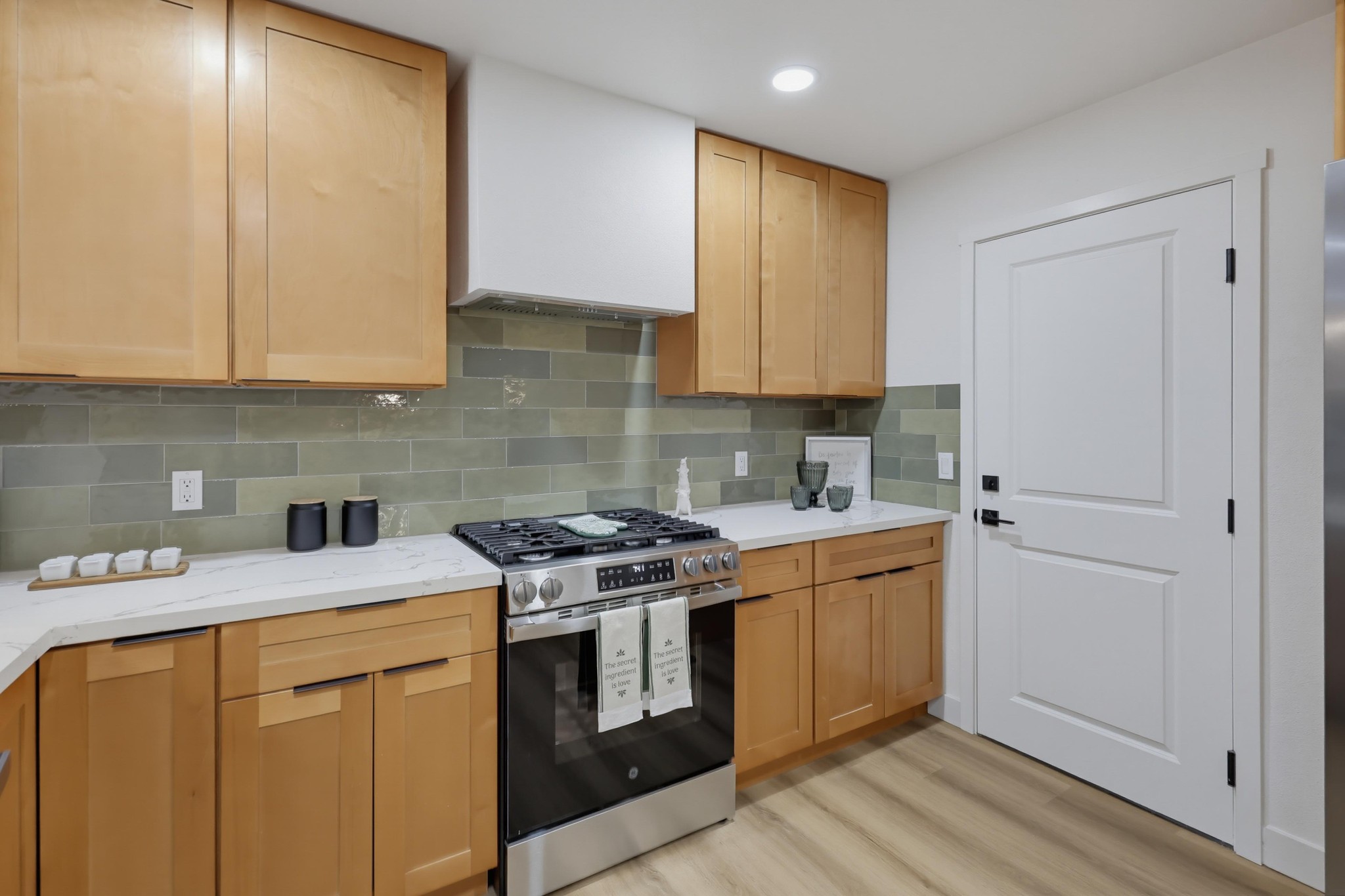 Virtual tour photo 26 of 59 for 9017 Orville St