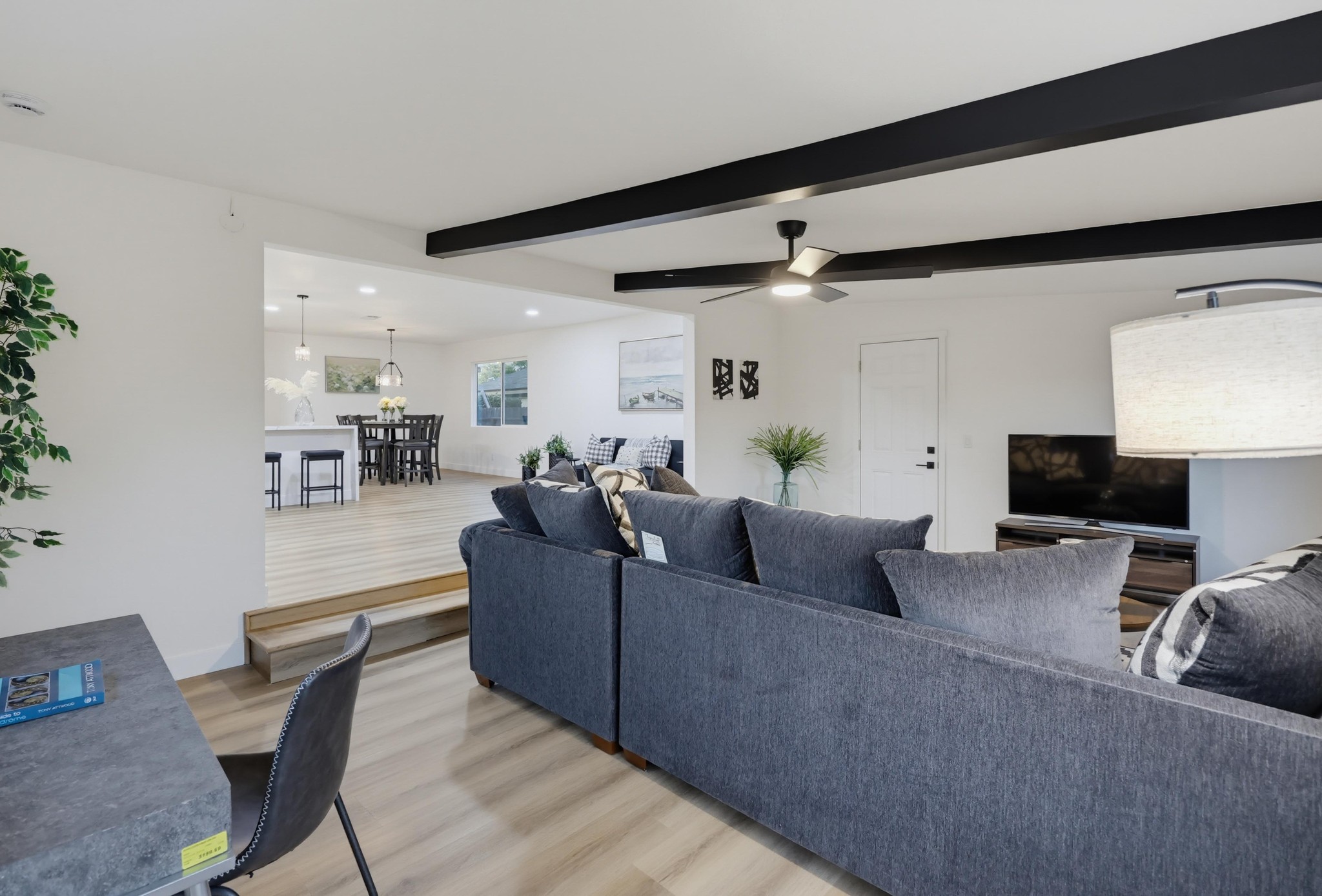 Virtual tour photo 32 of 59 for 9017 Orville St