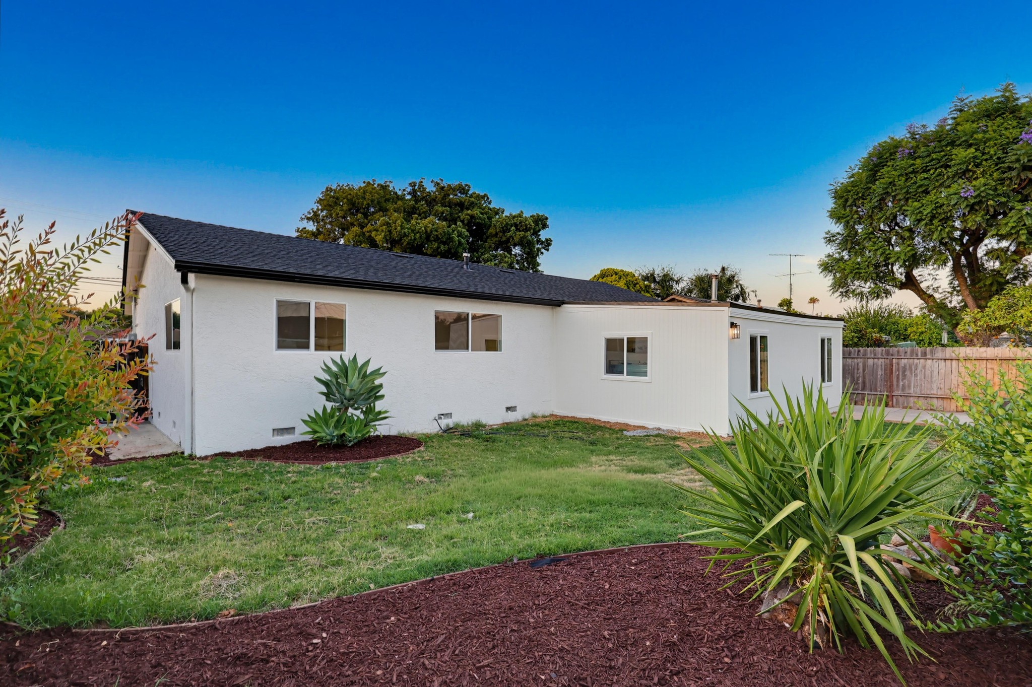 Virtual tour photo 58 of 59 for 9017 Orville St