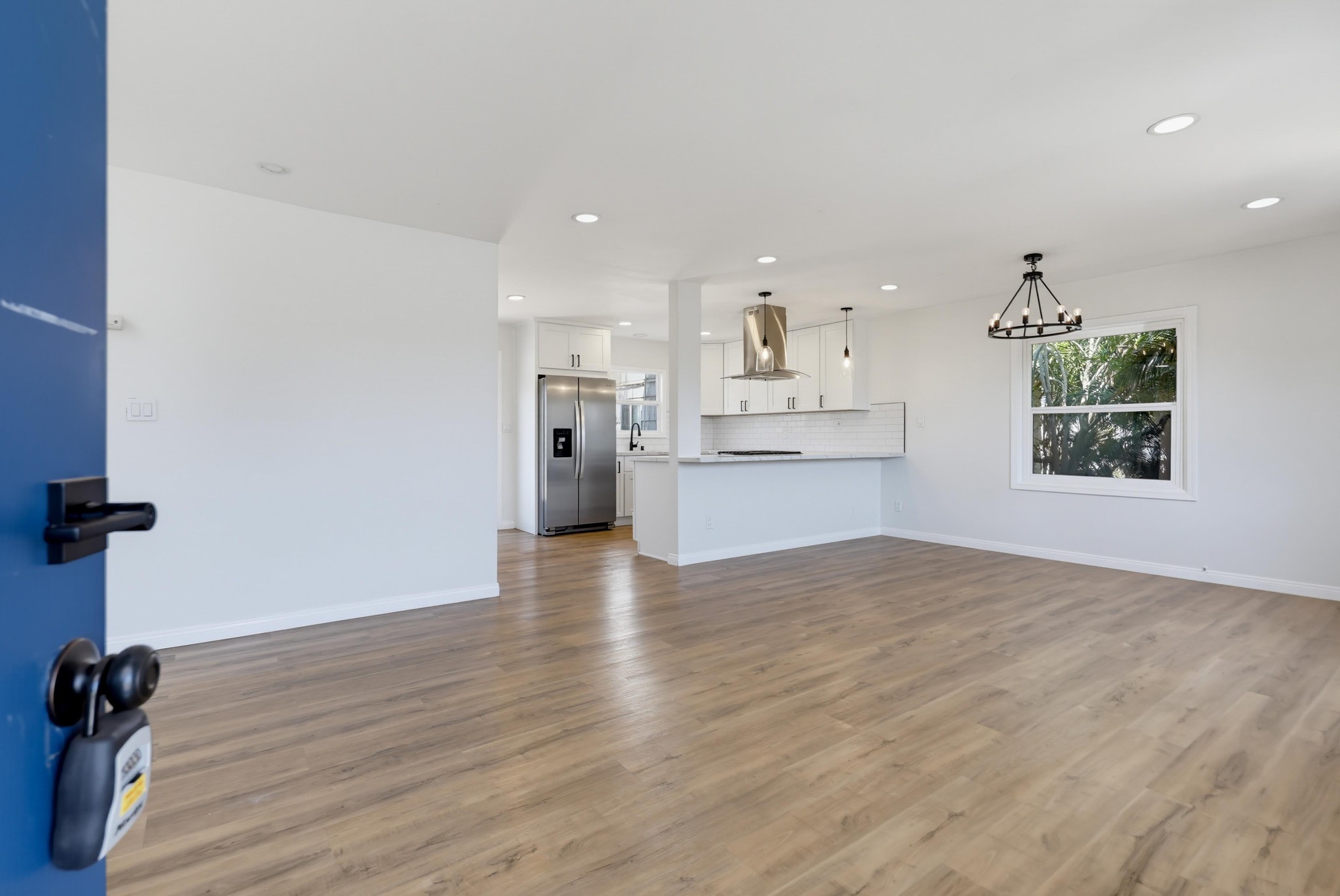Virtual tour photo 6 of 33 for 902 9th St