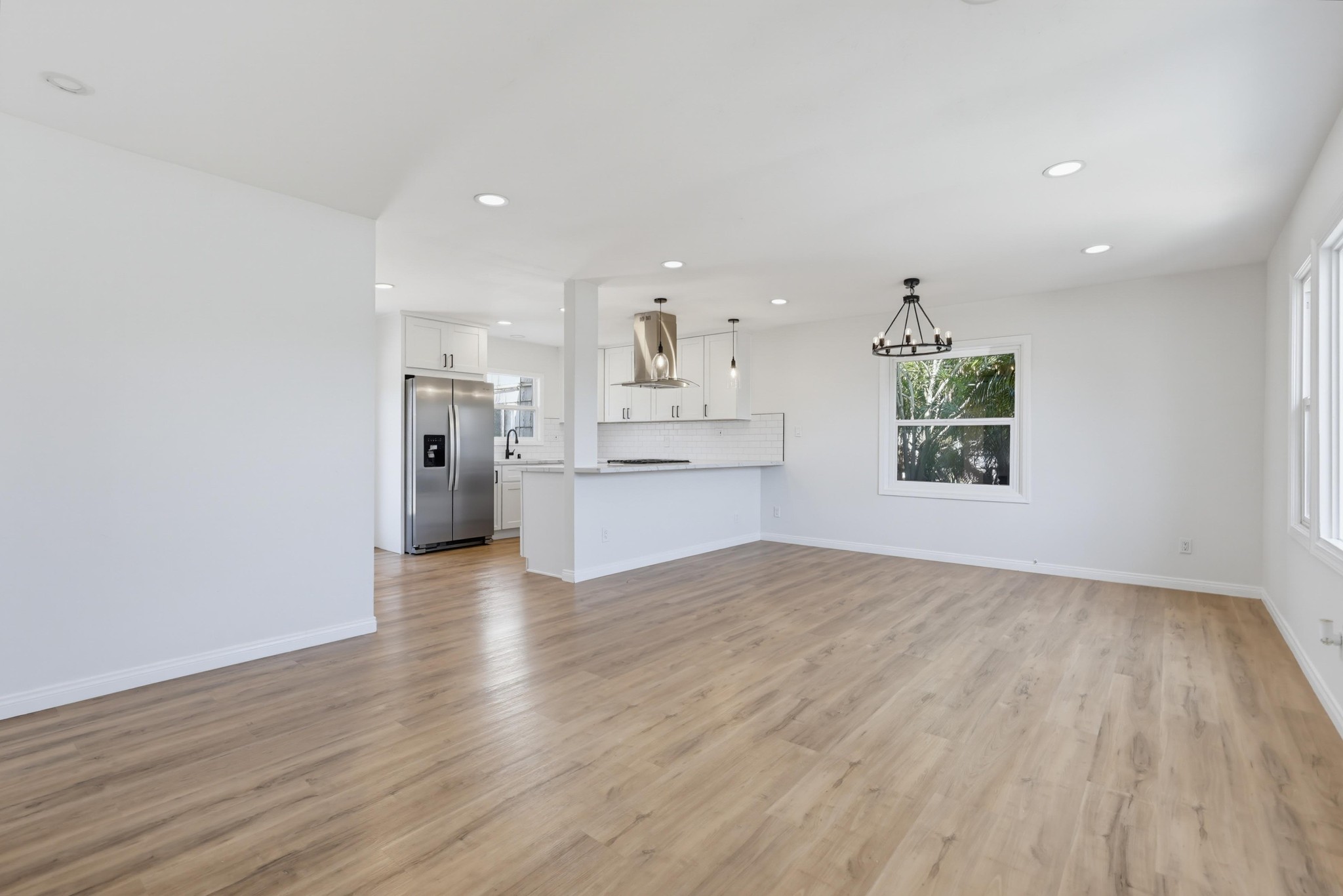 Virtual tour photo 7 of 33 for 902 9th St