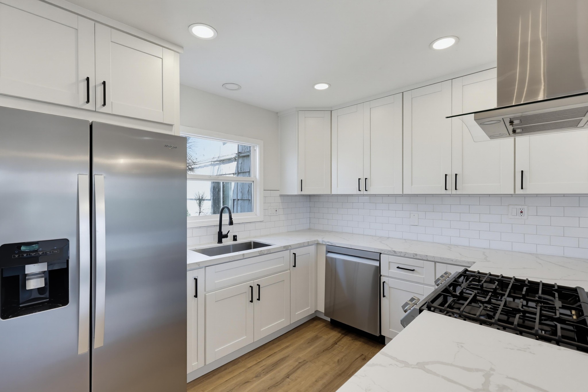 Virtual tour photo 15 of 33 for 902 9th St