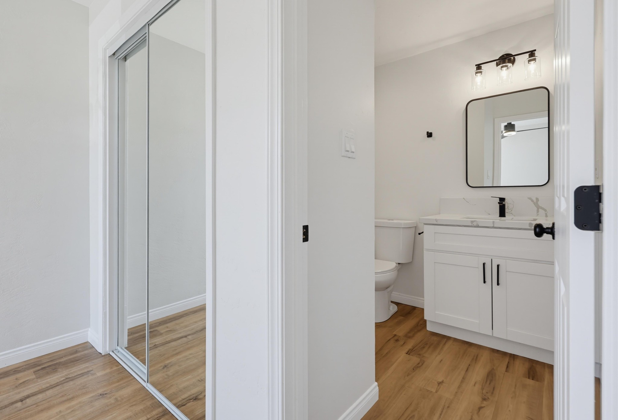 Virtual tour photo 29 of 33 for 902 9th St