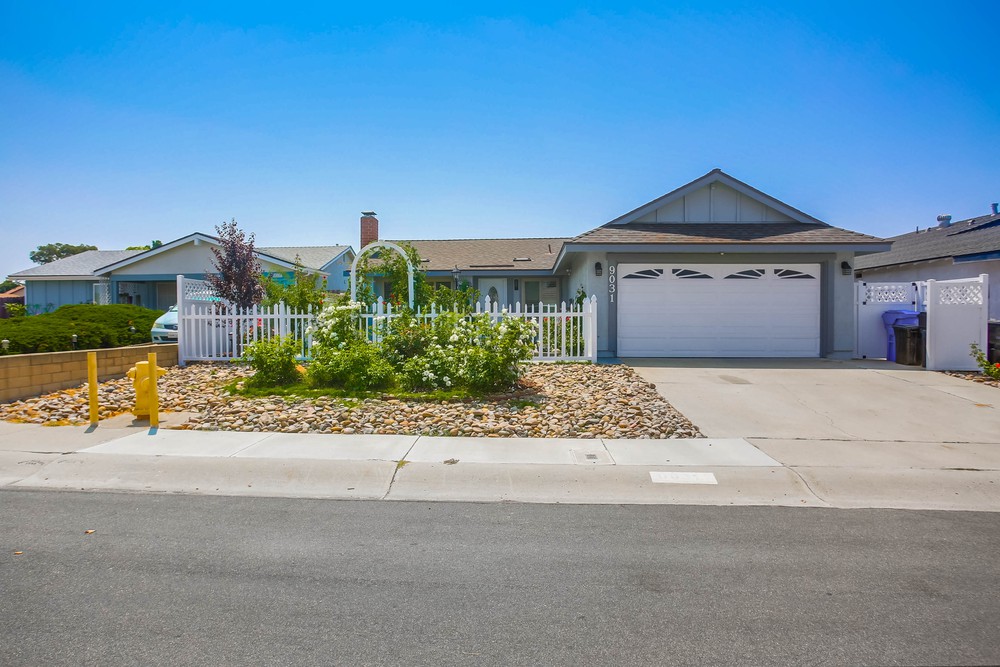 Virtual tour photo 1 of 52 for 9031 Amberly Cir