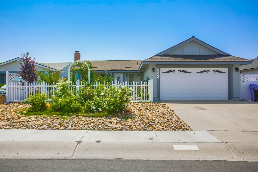 Virtual tour photo 3 of 52 for 9031 Amberly Cir