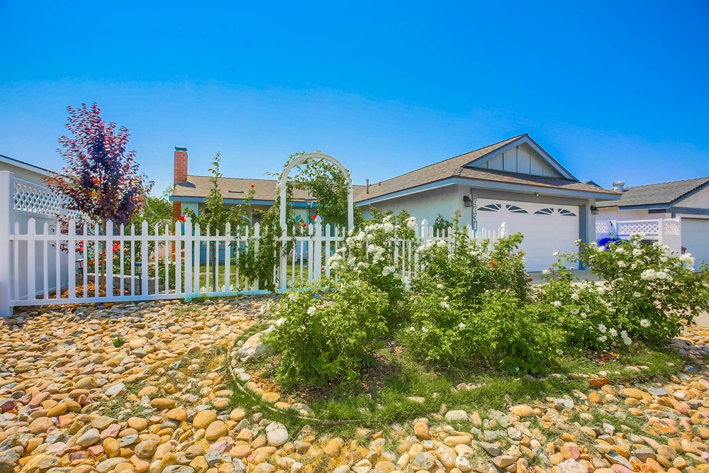 Virtual tour photo 4 of 52 for 9031 Amberly Cir