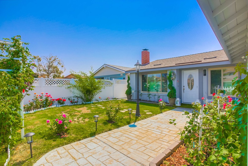 Virtual tour photo 8 of 52 for 9031 Amberly Cir