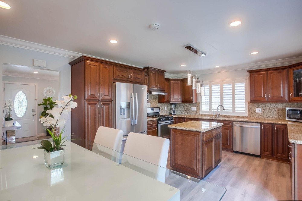 Virtual tour photo 20 of 52 for 9031 Amberly Cir
