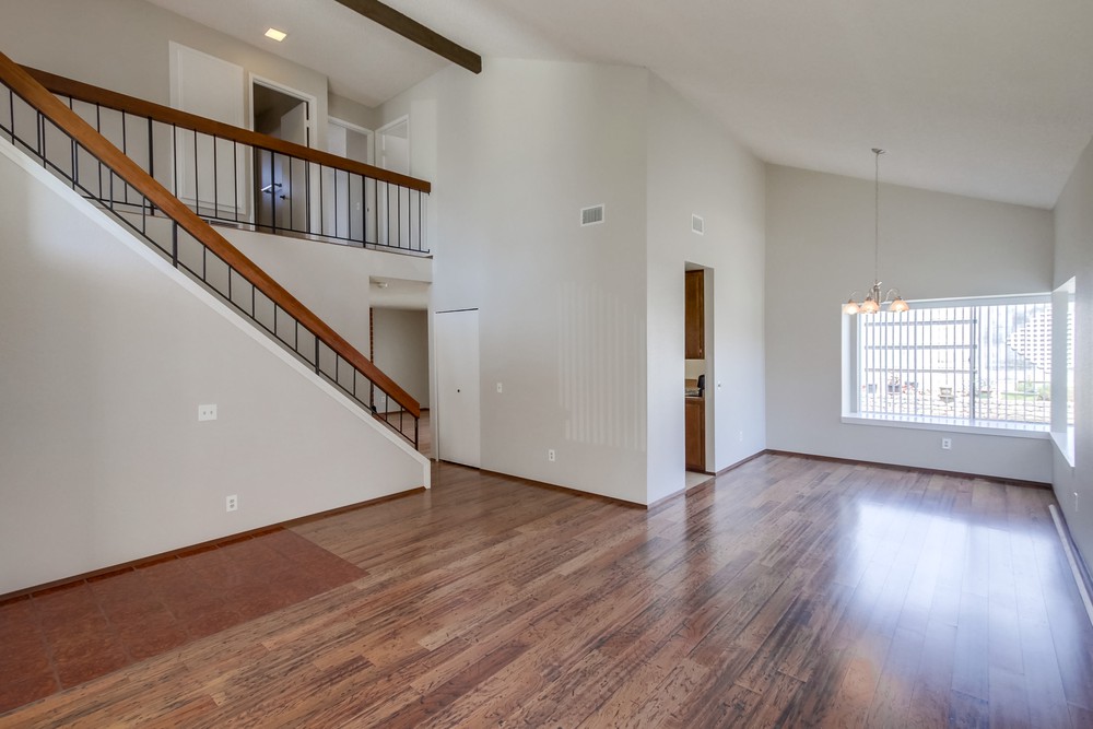 Virtual tour photo 8 of 52 for 9050 Mesa Woods Ave