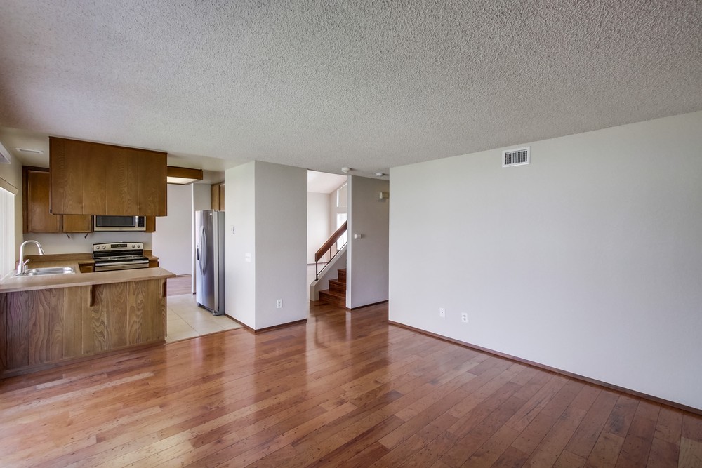 Virtual tour photo 18 of 52 for 9050 Mesa Woods Ave