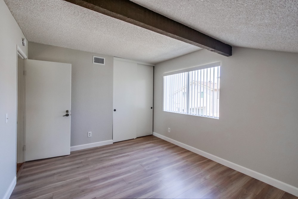 Virtual tour photo 41 of 52 for 9050 Mesa Woods Ave