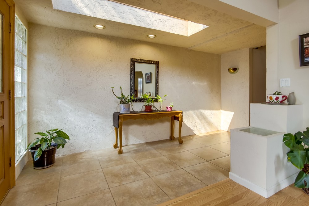 Virtual tour photo 9 of 47 for 9054 Hatcher Ln