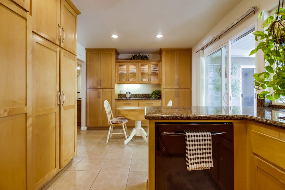 Virtual tour photo 32 of 47 for 9054 Hatcher Ln