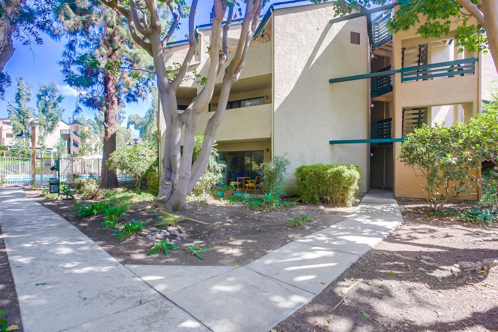 Virtual tour photo 1 of 30 for 9060 Mesa Springs Way #38