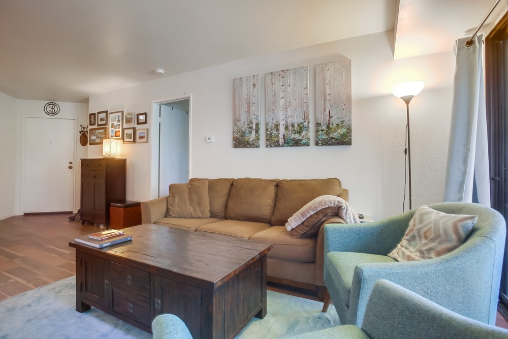 Virtual tour photo 5 of 30 for 9060 Mesa Springs Way #38