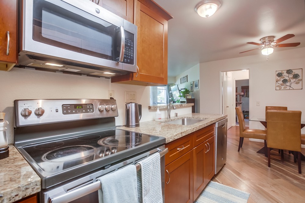 Virtual tour photo 9 of 30 for 9060 Mesa Springs Way #38