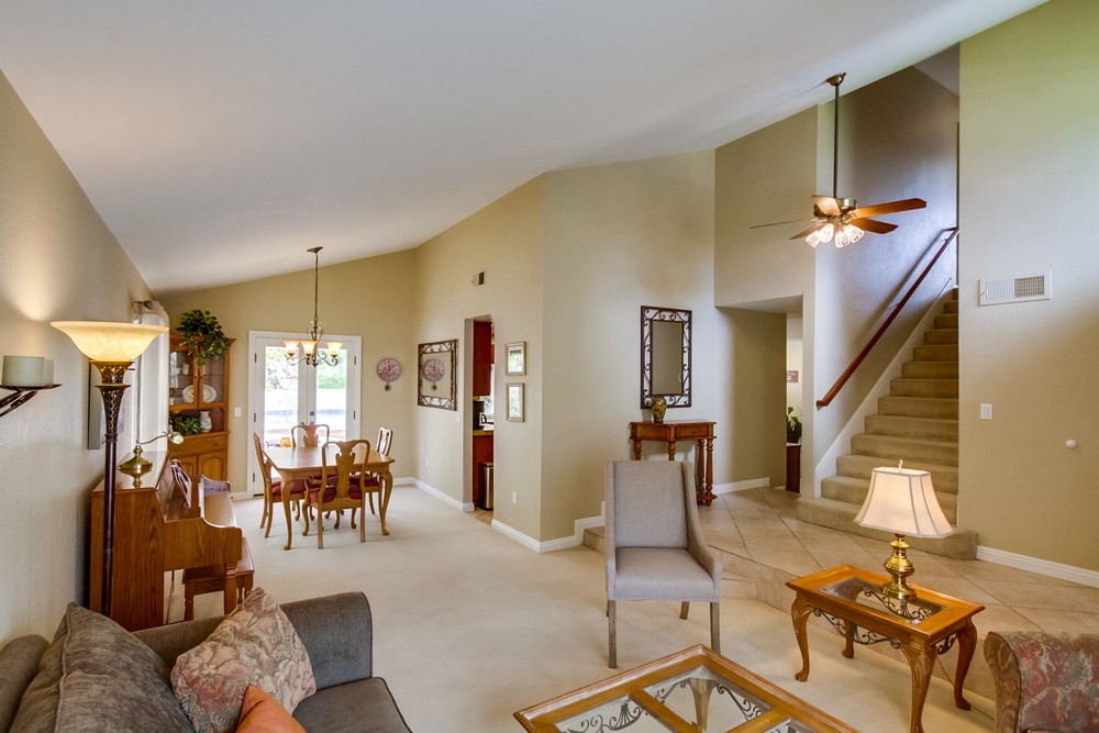 Virtual tour photo 6 of 40 for 9070 Rotherham Ave