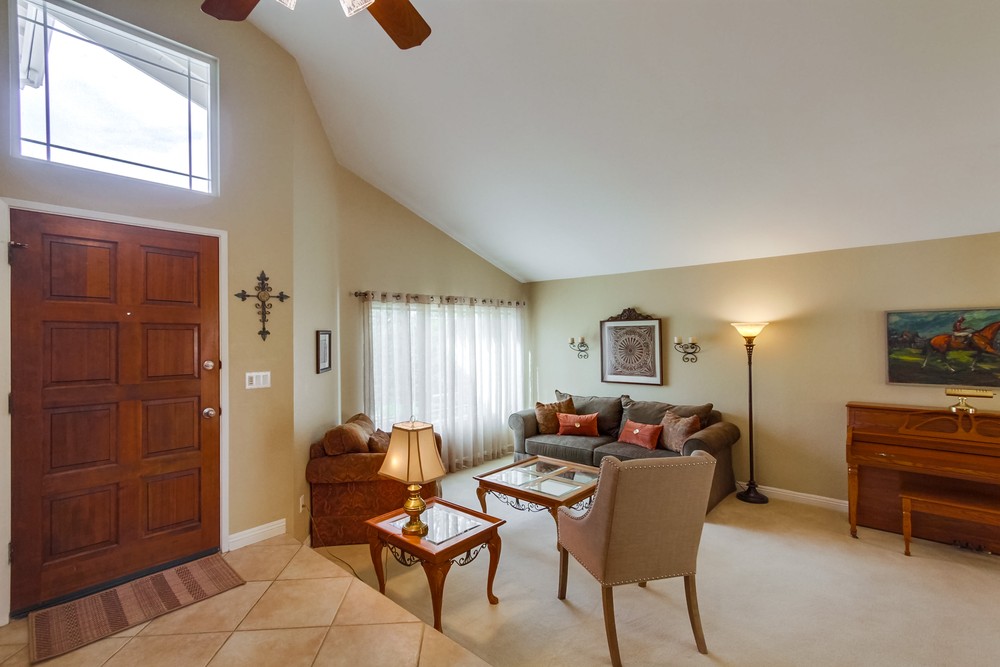 Virtual tour photo 8 of 40 for 9070 Rotherham Ave