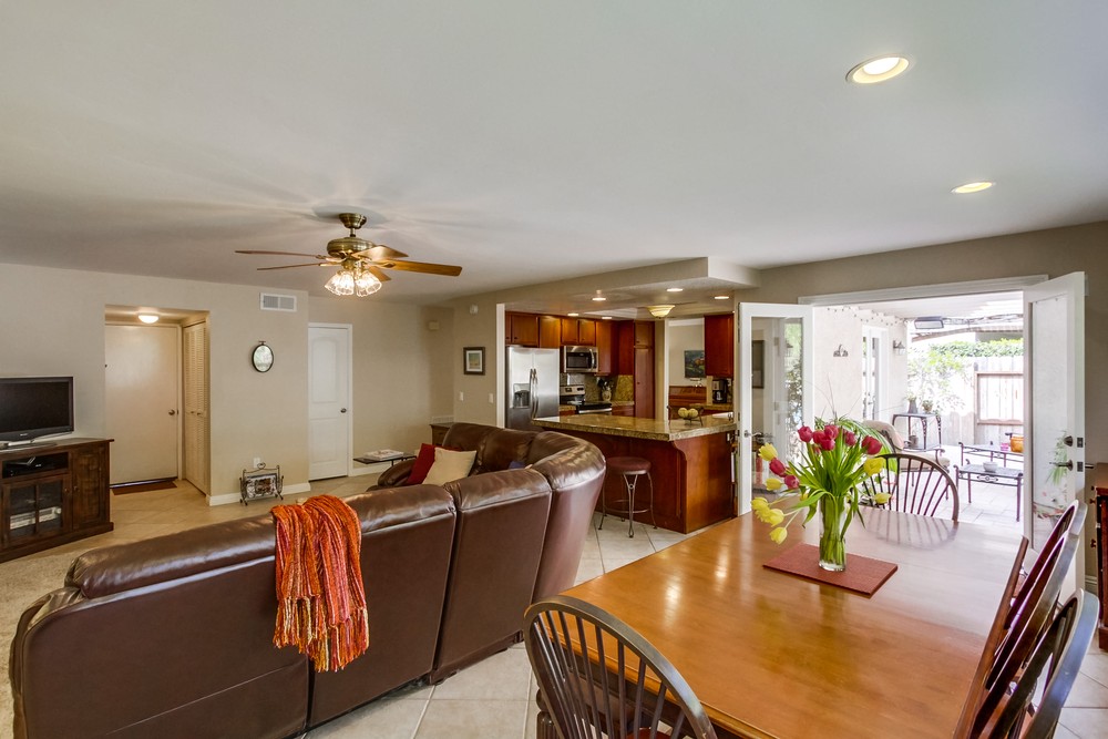 Virtual tour photo 11 of 40 for 9070 Rotherham Ave