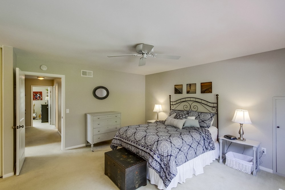 Virtual tour photo 21 of 40 for 9070 Rotherham Ave