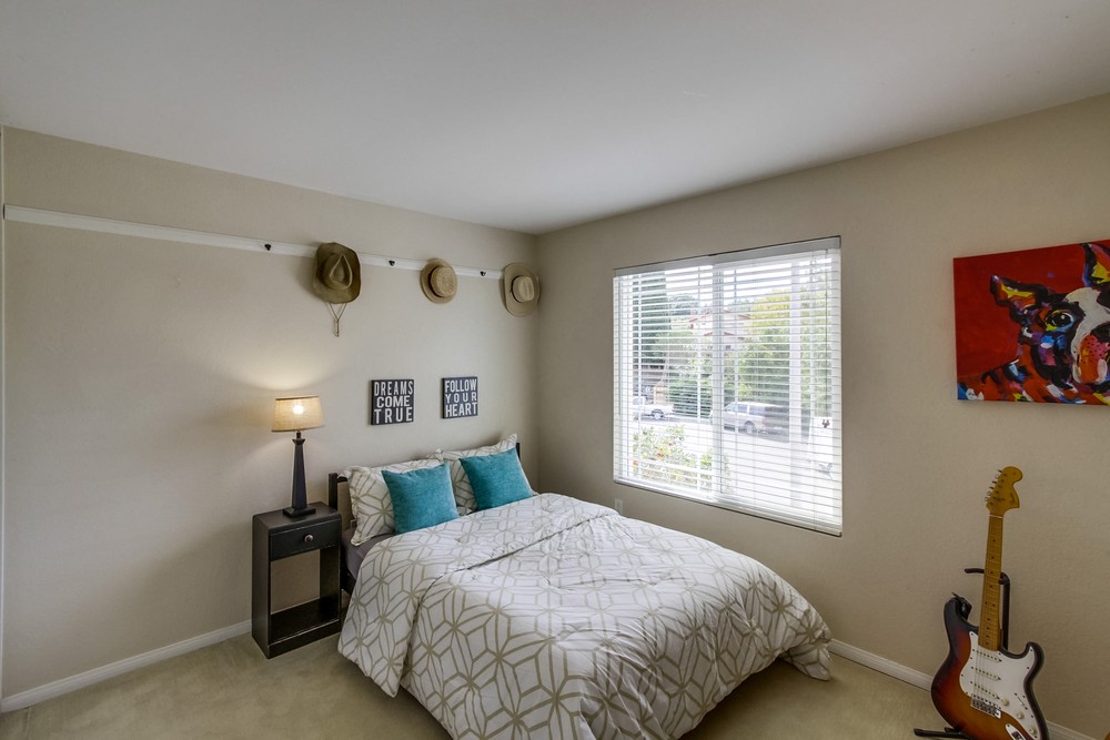 Virtual tour photo 28 of 40 for 9070 Rotherham Ave