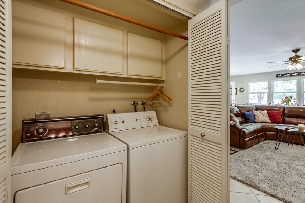 Virtual tour photo 32 of 40 for 9070 Rotherham Ave
