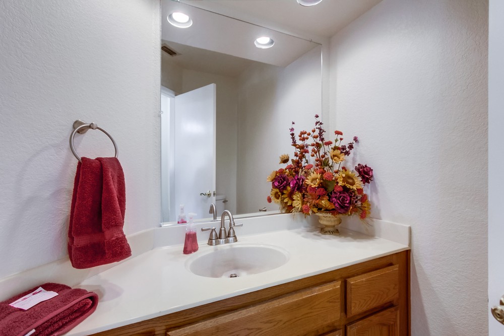 Virtual tour photo 27 of 68 for 9089 Durness Way