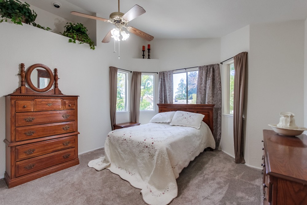 Virtual tour photo 35 of 68 for 9089 Durness Way