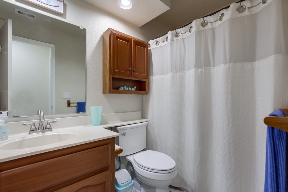 Virtual tour photo 46 of 68 for 9089 Durness Way