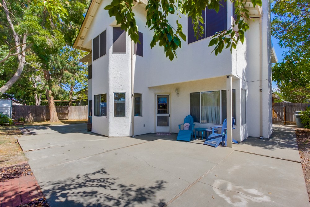 Virtual tour photo 58 of 68 for 9089 Durness Way