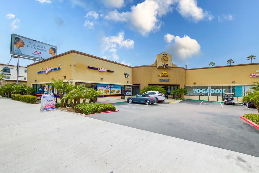 Virtual tour photo 1 of 34 for 909 Grand Ave #1