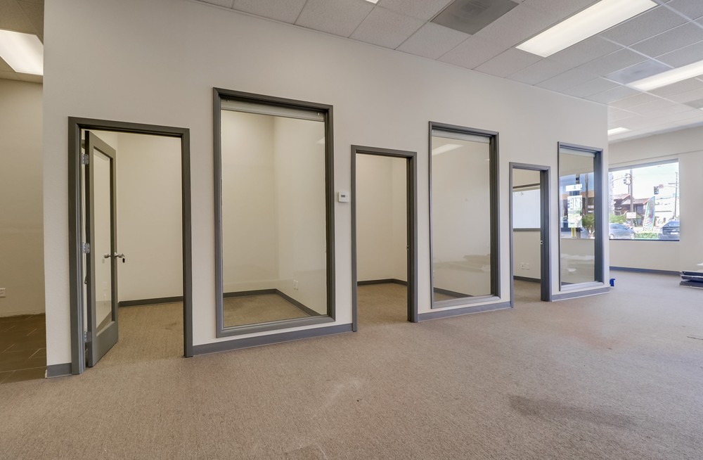 Virtual tour photo 10 of 40 for 909 Grand Ave #6