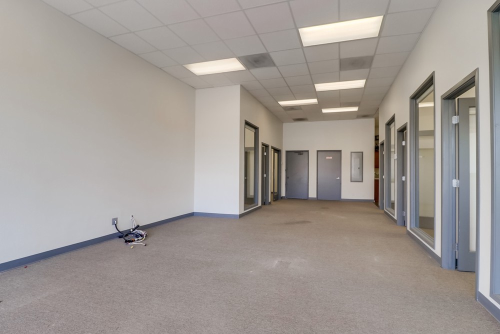Virtual tour photo 14 of 40 for 909 Grand Ave #6