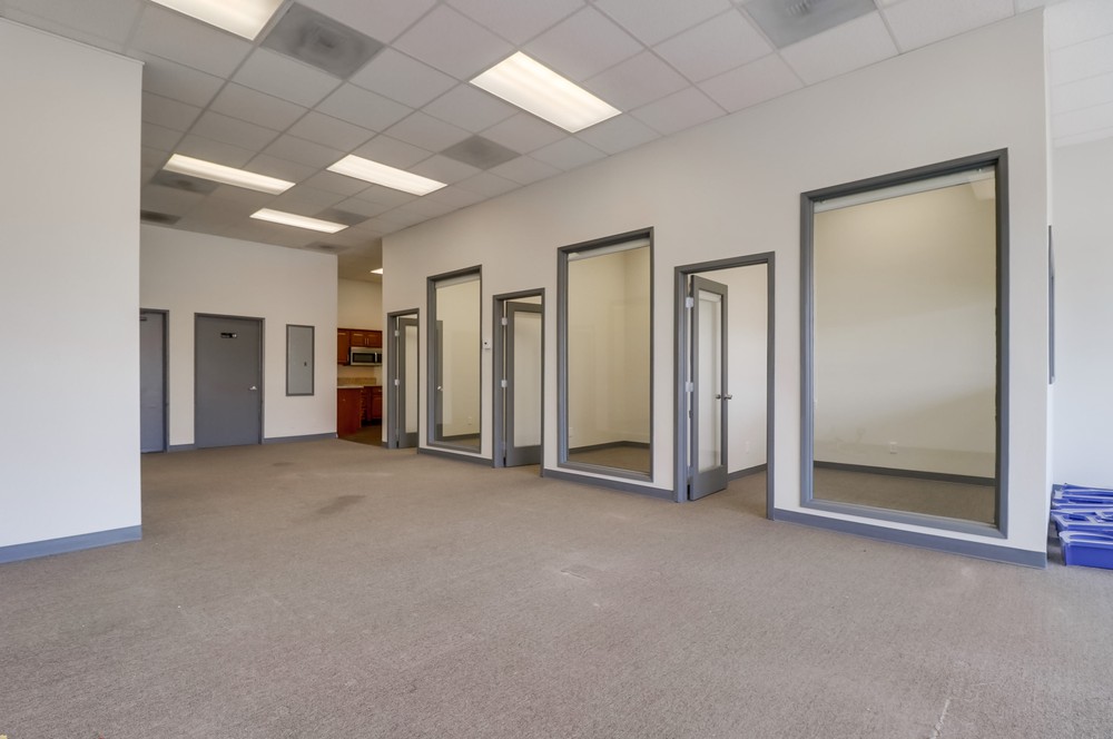 Virtual tour photo 15 of 40 for 909 Grand Ave #6