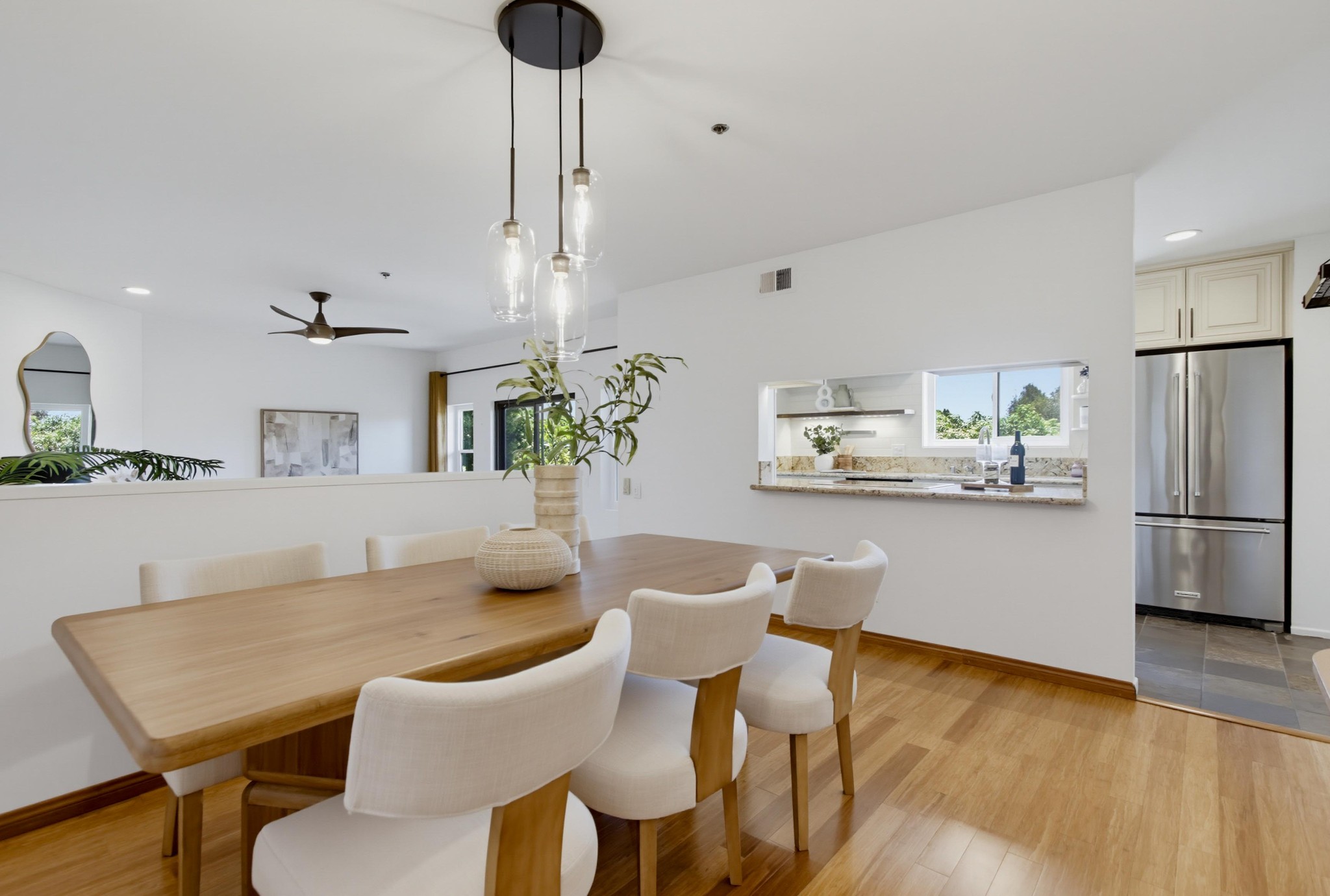 Virtual tour photo 7 of 42 for 909 Sutter St Unit 102