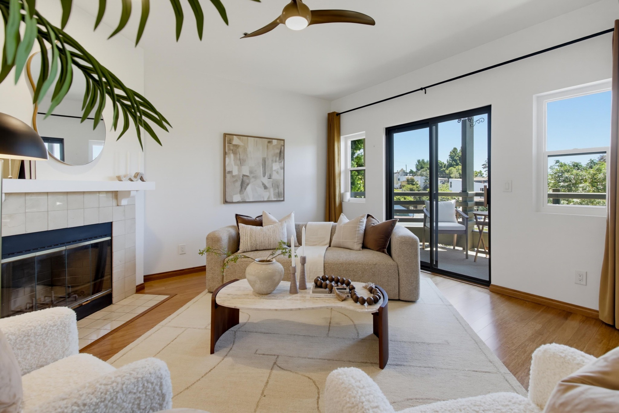 Virtual tour photo 16 of 42 for 909 Sutter St Unit 102