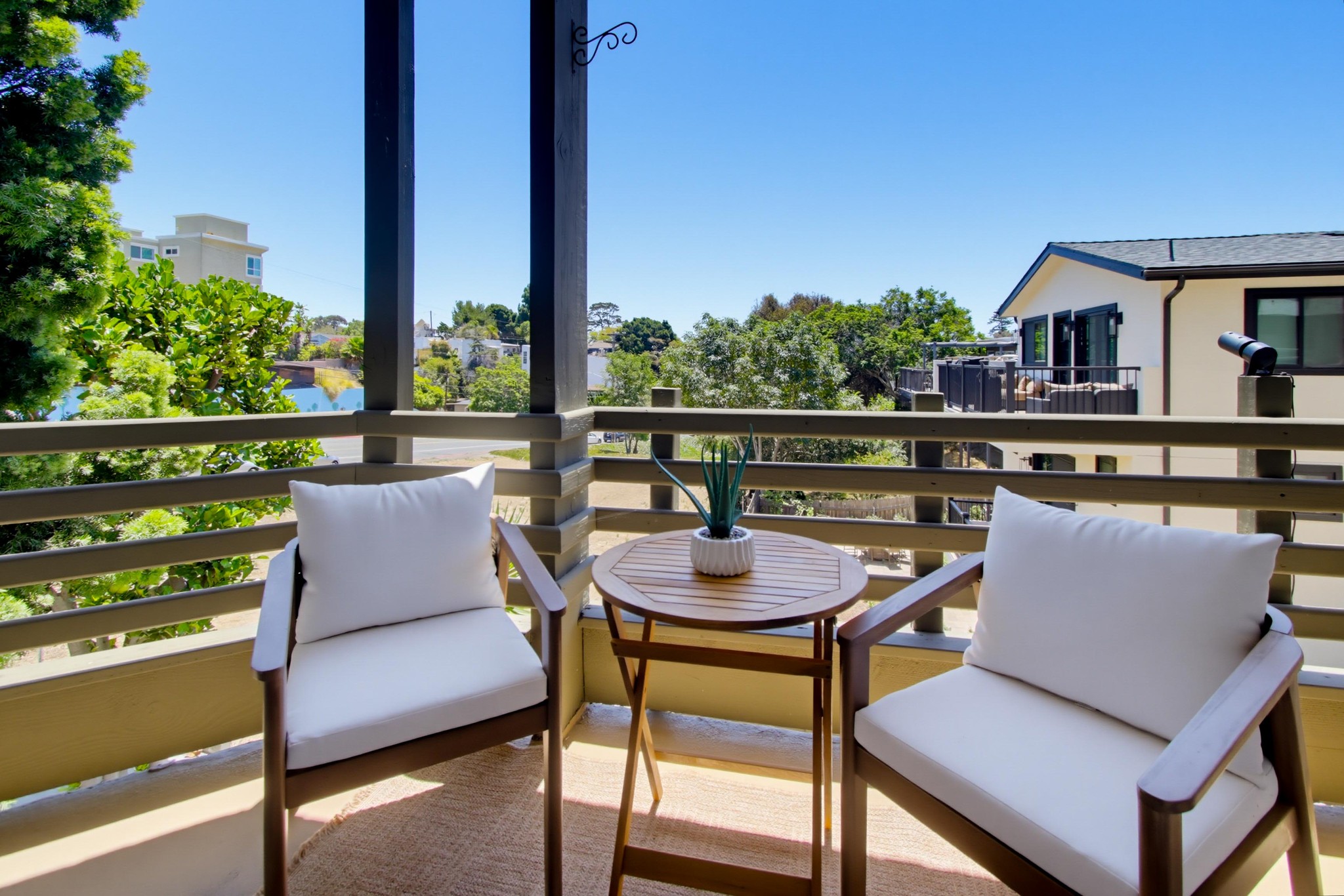 Virtual tour photo 20 of 42 for 909 Sutter St Unit 102
