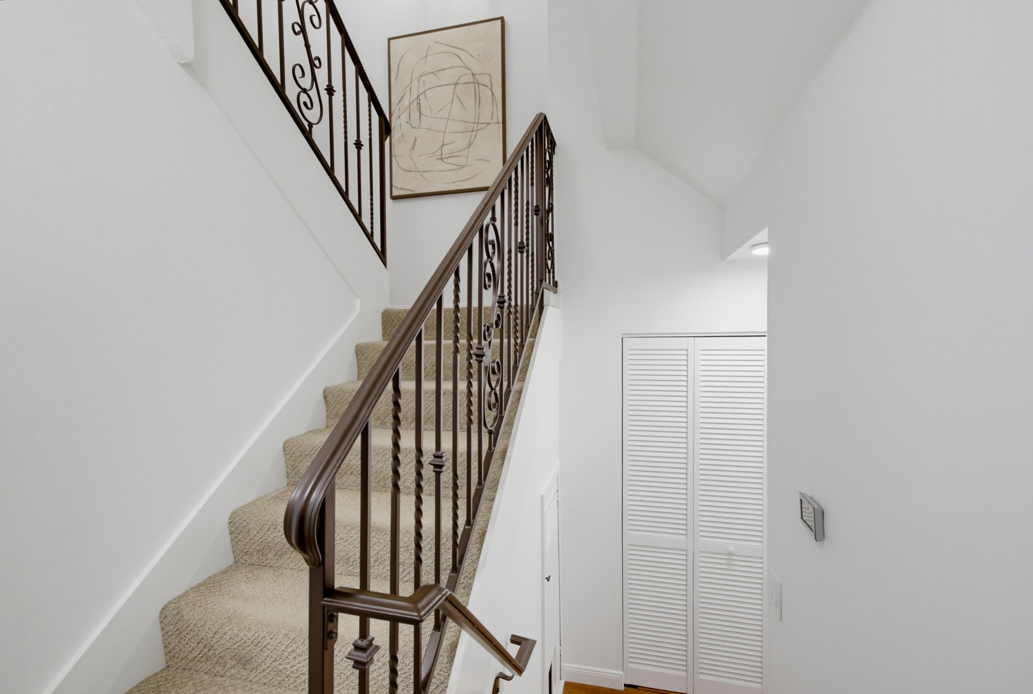 Virtual tour photo 23 of 42 for 909 Sutter St Unit 102