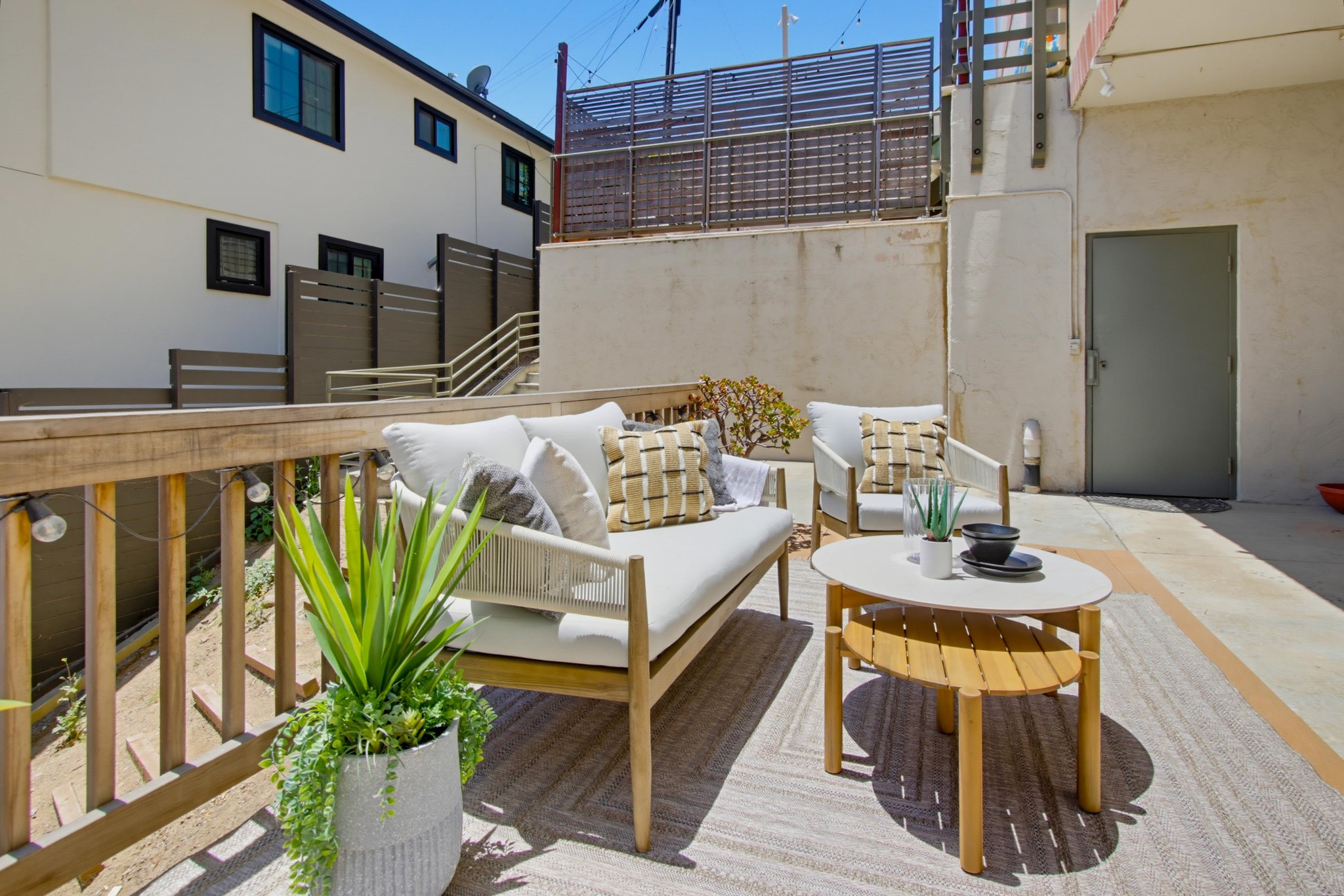 Virtual tour photo 39 of 42 for 909 Sutter St Unit 102