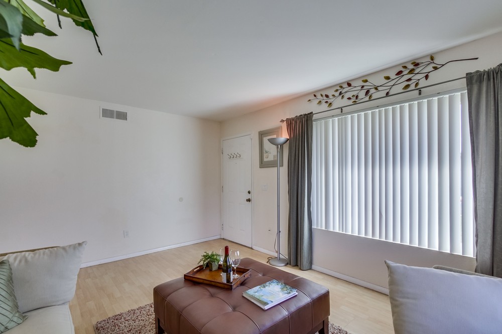Virtual tour photo 6 of 30 for 9094 Hatcher Lane