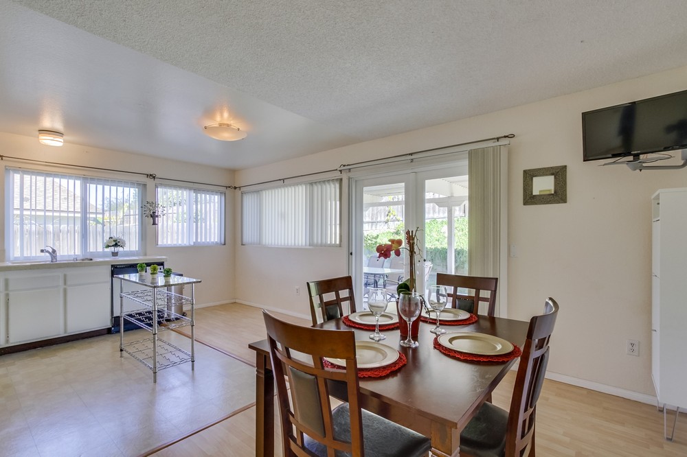 Virtual tour photo 10 of 30 for 9094 Hatcher Lane