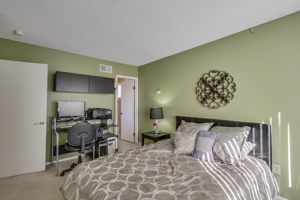 Virtual tour photo 17 of 30 for 9094 Hatcher Lane