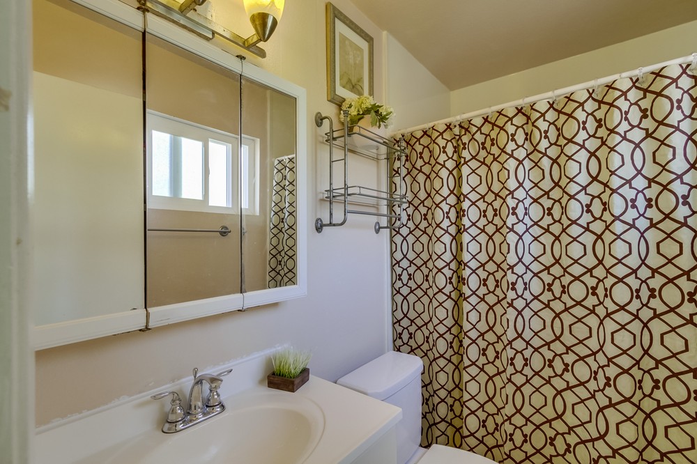 Virtual tour photo 19 of 30 for 9094 Hatcher Lane