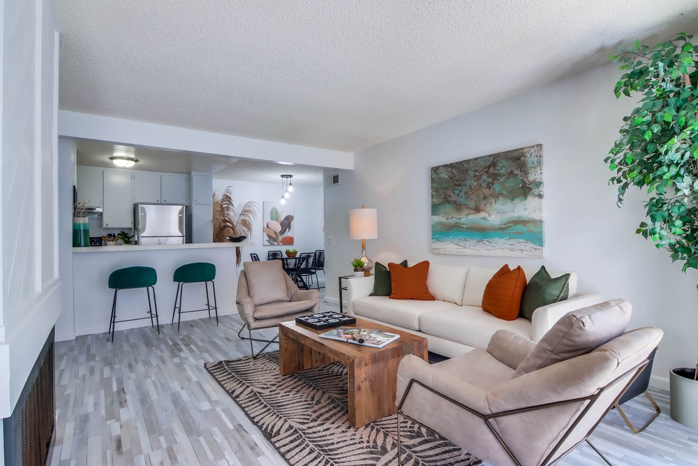 Virtual tour photo 9 of 38 for 9109 Village Glen Dr UNIT 169