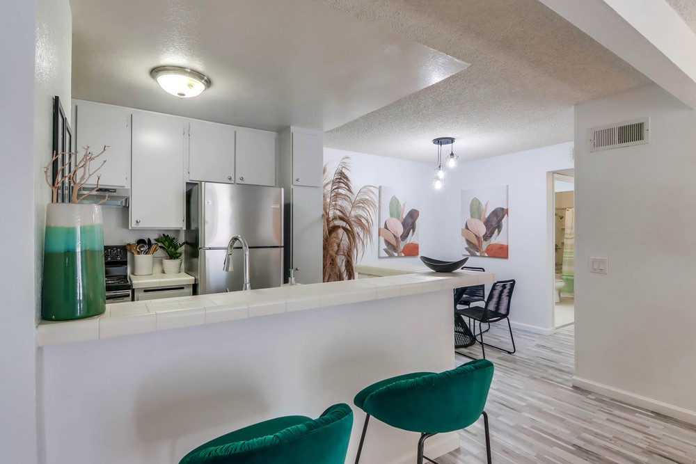 Virtual tour photo 17 of 38 for 9109 Village Glen Dr UNIT 169