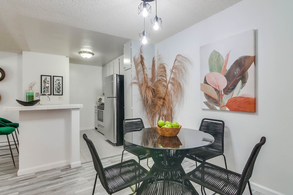 Virtual tour photo 24 of 38 for 9109 Village Glen Dr UNIT 169